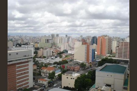 Apartamento à venda com 70m², 2 quartos e 1 vaga