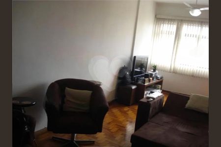 Apartamento à venda com 70m², 2 quartos e 1 vaga