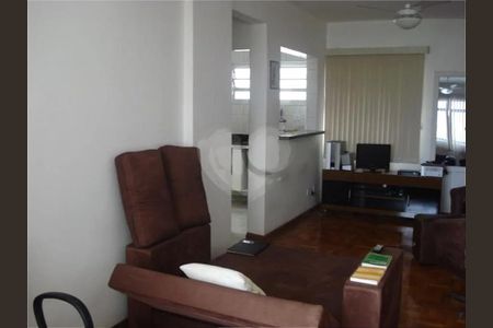 Apartamento à venda com 70m², 2 quartos e 1 vaga
