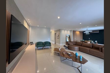 Casa de condomínio à venda com 300m², 5 quartos e 2 vagas Casa de condomínio à venda com 300m², 5 quartos e 2 vagasSala