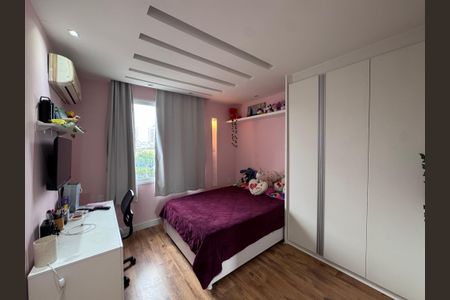 Casa de condomínio à venda com 300m², 5 quartos e 2 vagas Casa de condomínio à venda com 300m², 5 quartos e 2 vagasSuíte 2