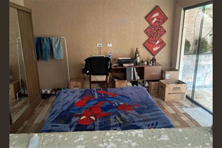 Casa à venda com 2 quartos, 154m² em Parque Luis Mucciolo, São Paulo