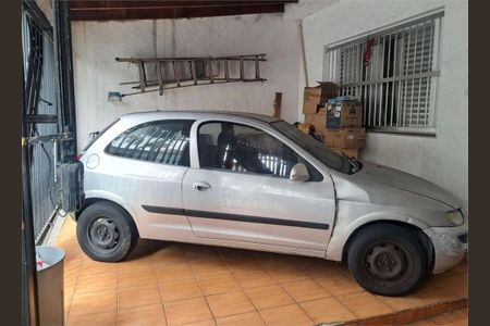 Casa à venda com 154m², 2 quartos e 2 vagas