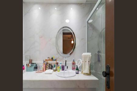 Apartamento à venda com 62m², 2 quartos e 1 vaga