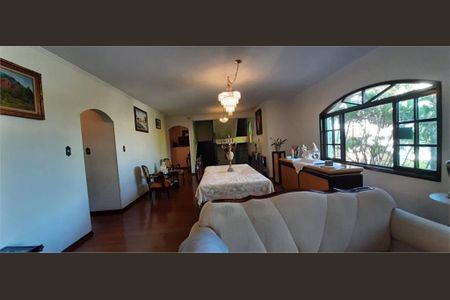 Casa à venda com 4 quartos, 560m² em Jardim Sao Caetano, São Caetano do Sul