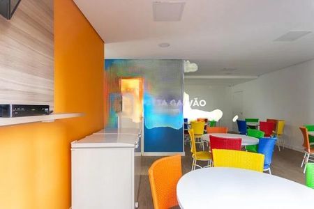 Apartamento à venda com 60m², 2 quartos e 1 vaga