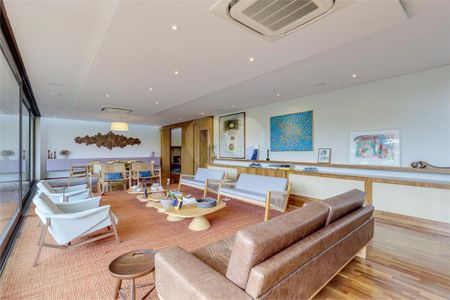 Casa à venda com 4 quartos, 459m² em Jardim dos Estados, São Paulo