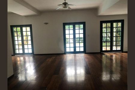 Casa à venda com 3 quartos, 318m² em Jardim Vitoria Regia (Zona Oeste), São Paulo