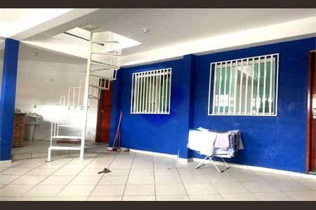 Casa à venda com 2 quartos, 162m² em Vila Ivone, São Paulo