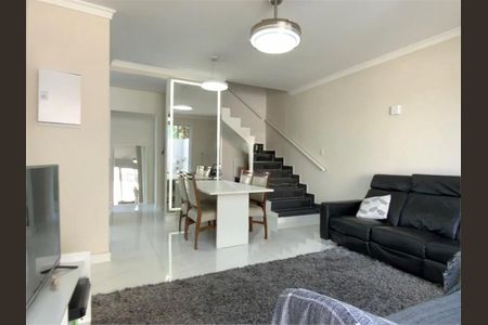 Casa à venda com 3 quartos, 120m² em Jardim Cordeiro, São Paulo