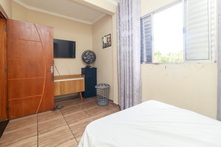 Casa para alugar com 270m², 4 quartos e 1 vagaQuarto 1