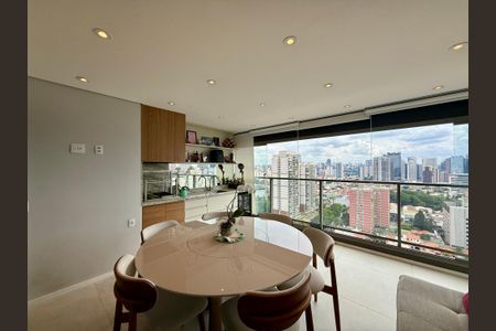 Apartamento à venda com 120m², 3 quartos e 2 vagasVaranda