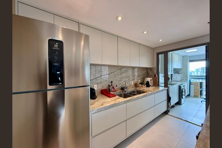 Apartamento à venda com 120m², 3 quartos e 2 vagasCozinha 