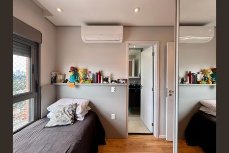 Apartamento à venda com 120m², 3 quartos e 2 vagasSuíte 2