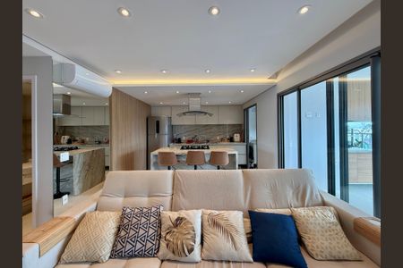 Apartamento à venda com 120m², 3 quartos e 2 vagasSala