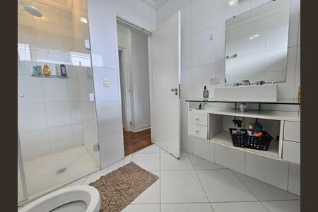Casa à venda com 160m², 3 quartos e 2 vagasBanheiro da Suíte