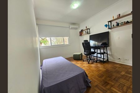 Casa à venda com 160m², 3 quartos e 2 vagasSuite