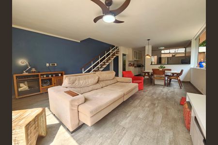 Sala de casa à venda com 3 quartos, 160m² em Brooklin, São Paulo