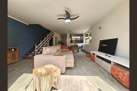 Sala de casa à venda com 3 quartos, 160m² em Brooklin, São Paulo