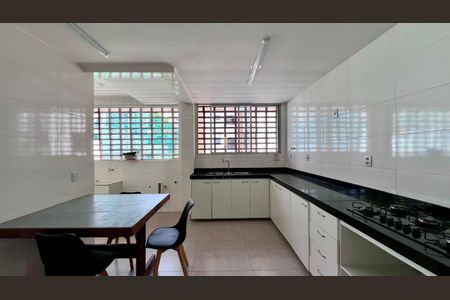 Apartamento à venda com 350m², 4 quartos e 3 vagascozinha