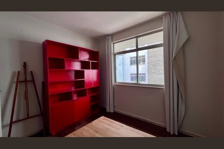 Apartamento à venda com 350m², 4 quartos e 3 vagasEscritório