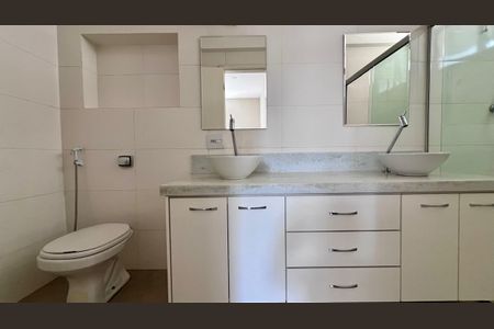 Apartamento à venda com 350m², 4 quartos e 3 vagasbanho