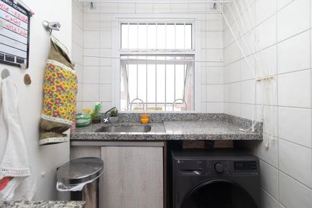 Apartamento à venda com 63m², 2 quartos e 1 vagaCozinha e Área de Serviço