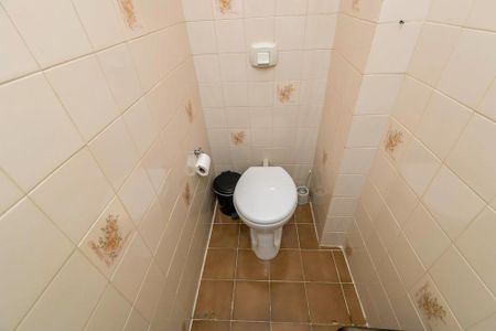 Apartamento para alugar com 84m², 2 quartos e 1 vaga Apartamento para alugar com 84m², 2 quartos e 1 vagaBanheiro de Serviço