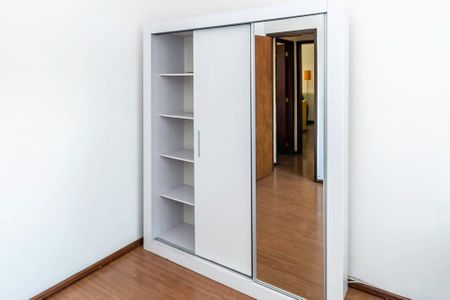 Apartamento para alugar com 84m², 2 quartos e 1 vaga Apartamento para alugar com 84m², 2 quartos e 1 vagaQuarto 2 - Armários