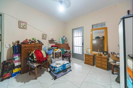 Casa para alugar com 120m², 3 quartos e 2 vagasQuarto 1