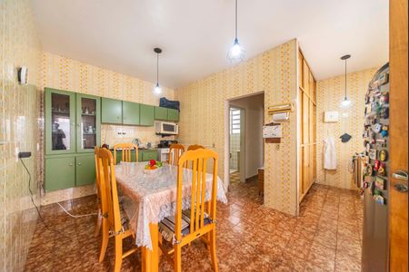 Casa para alugar com 120m², 3 quartos e 2 vagasCopa e Cozinha 