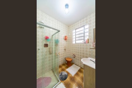 Casa para alugar com 120m², 3 quartos e 2 vagasBanheiro Social