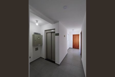Apartamento à venda com 37m², 2 quartos e 1 vagaÁrea comum