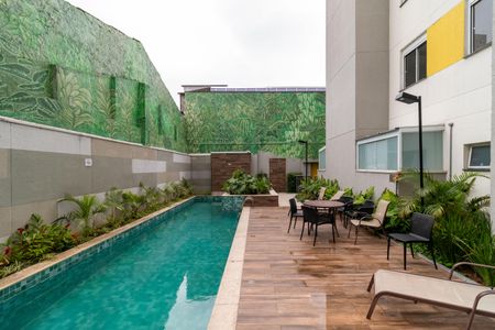 Apartamento para alugar com 28m², 1 quarto e sem vagaÁrea comum - Piscina