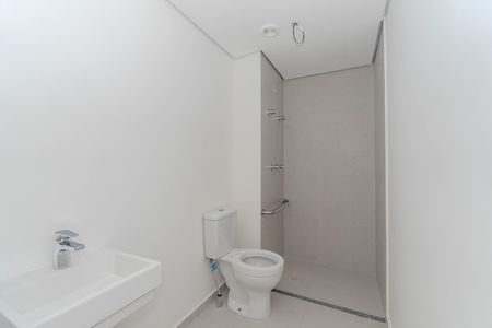 Banheiro de kitnet/studio à venda com 1 quarto, 21m² em Bela Vista, São Paulo