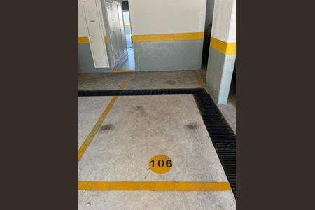 Apartamento à venda com 64m², 2 quartos e 1 vaga Apartamento à venda com 64m², 2 quartos e 1 vagaEstacionamento