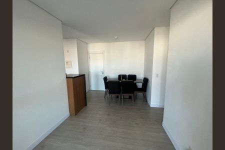 Apartamento à venda com 64m², 2 quartos e 1 vaga Apartamento à venda com 64m², 2 quartos e 1 vagaSala