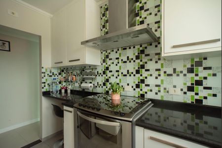 Apartamento à venda com 90m², 3 quartos e 2 vagasCozinha