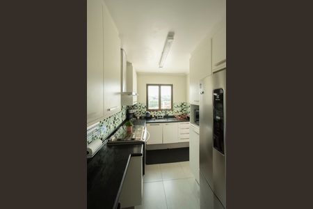 Apartamento à venda com 90m², 3 quartos e 2 vagasCozinha
