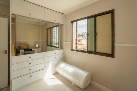 Apartamento à venda com 90m², 3 quartos e 2 vagasQuarto 2