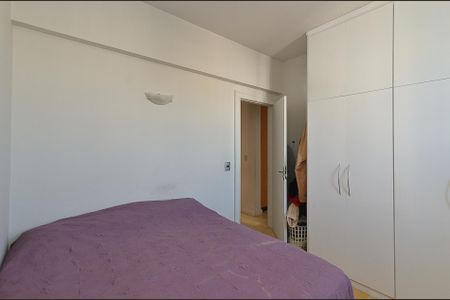 Apartamento à venda com 80m², 2 quartos e 3 vagasSuíte