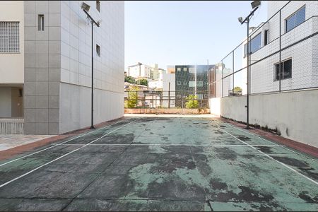 Apartamento à venda com 80m², 2 quartos e 3 vagasÁrea comum - Quadra