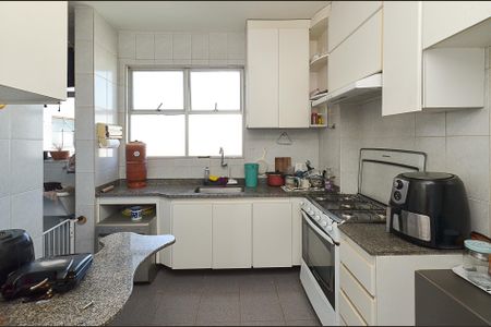 Apartamento à venda com 80m², 2 quartos e 3 vagasCozinha