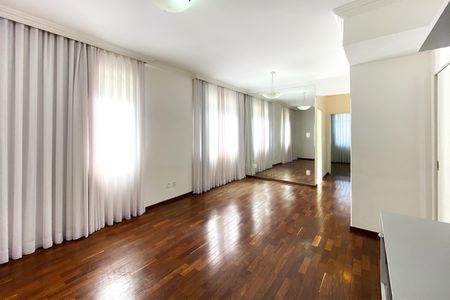 Sala de apartamento à venda com 3 quartos, 90m² em Cidade Nova, Belo Horizonte