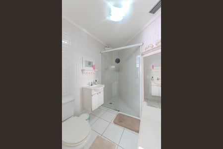 Banheiro de kitnet/studio para alugar com 1 quarto, 37m² em Cerqueira César, São Paulo