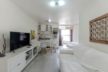 Studio de kitnet/studio para alugar com 1 quarto, 37m² em Cerqueira César, São Paulo