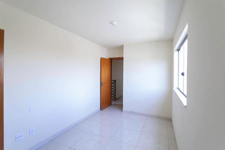 Casa à venda com 100m², 2 quartos e 1 vagaSuíte 