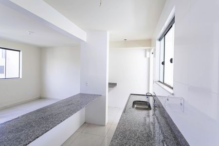 Casa à venda com 100m², 2 quartos e 1 vagaCozinha