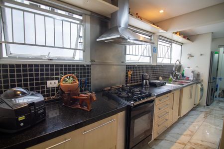 Apartamento à venda com 122m², 3 quartos e 1 vagaCozinha