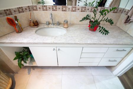 Apartamento à venda com 122m², 3 quartos e 1 vagaBanheiro